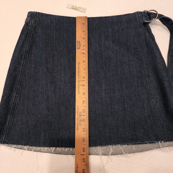 NWT Madewell Denim Raw-Hem Mini Wrap Jean Skirt Size 8 - Picture 11 of 16